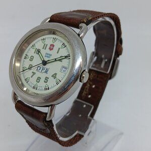 VINTAGE 1990s Swiss Army Men's 37mm Stainless Steel Cavalry Field Watch